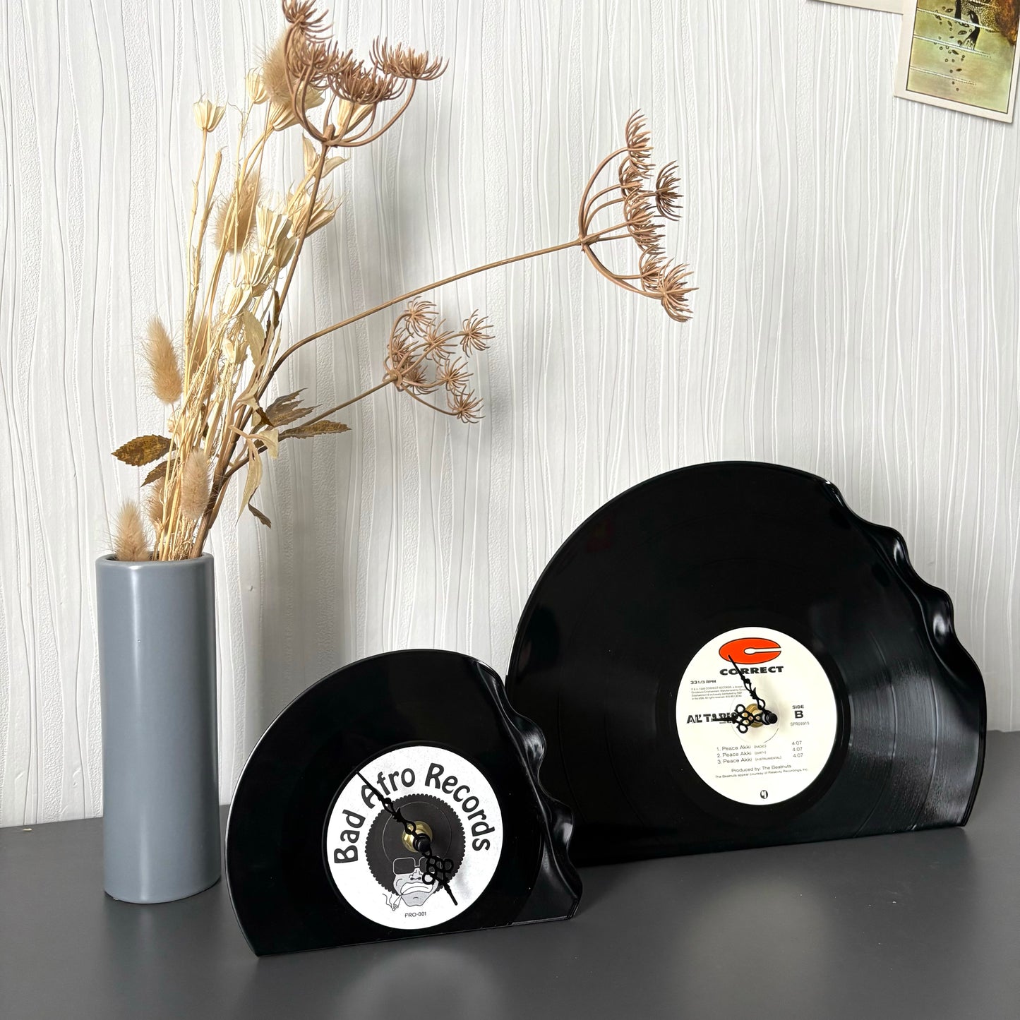 TABLE CLOCK